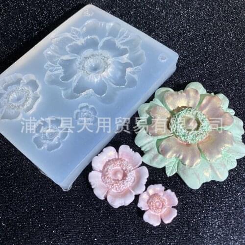 Rose Flower Silicone Mold Turn Sugar Cake Daisy Soft Ceramic Drop Glue Set Accessories Mould 15-1087
