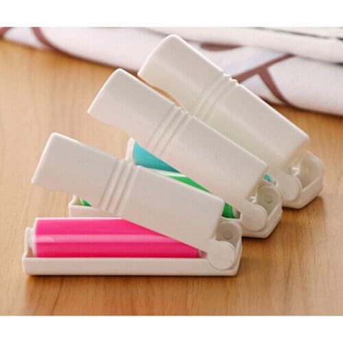 New Reuseable Sticky Picker Upper Cleaner Lint Roller Dust Hair Remover Brush