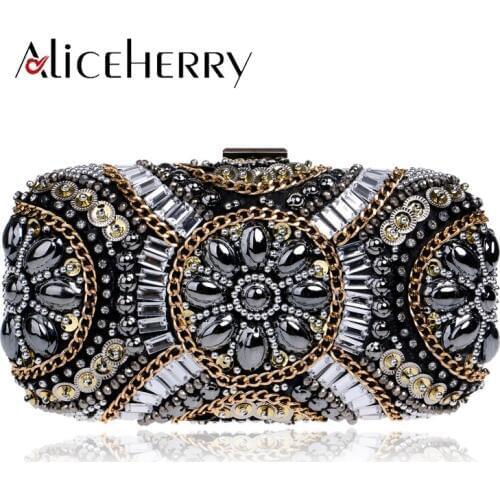 Woman Evening bag Women Diamonds Chain Clutch bags Crystal Day Clutch Wallet Purse Party Banquet Luxury Wedding Makeup Bag