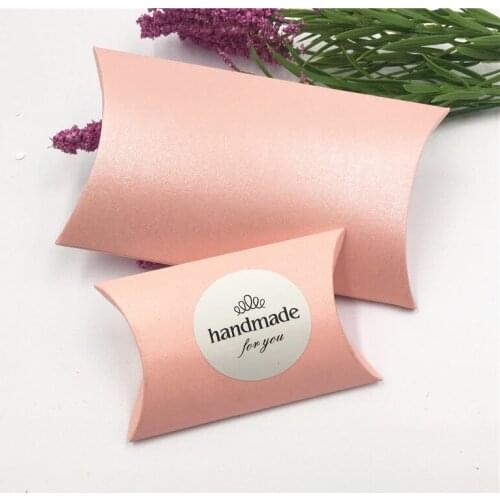 10pcs Pink Pillow Shape Engagement Favor Pillow With Sticker Lable Festival Supplies Packing Paper mini Box Bracelet Display Box