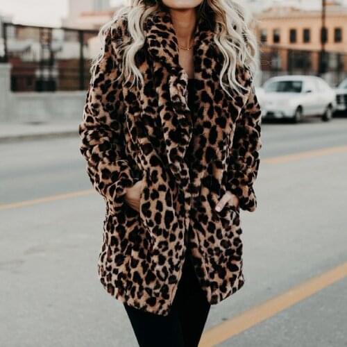 Luxury Faux Fur Coat Women Winter Fashion Leopard Outerwear Warm Long Sleeve Artificial Faux Fur Coat Plush Jacket High Street