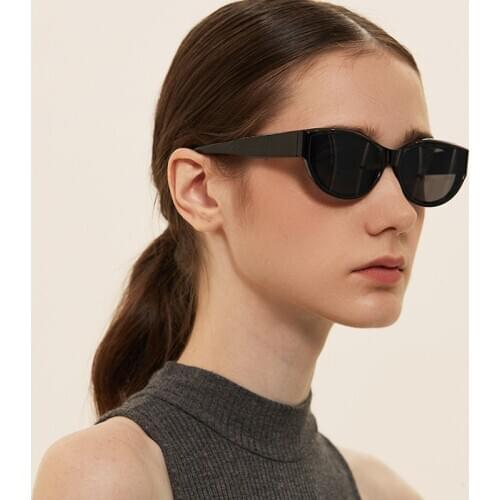 Luxury Fashion Cat Eye Sunglasses Women Vintage Black Square Sun Glasses Shades For Men Mirror Eyewear Ladies Sun Glasses UV400