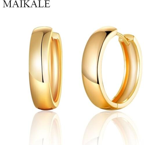 MAIKALE Simple Gold Hoop Earrings for Women Metal Copper Round Circle Earrings Women Accessories Fashion Jewelry Gifts
