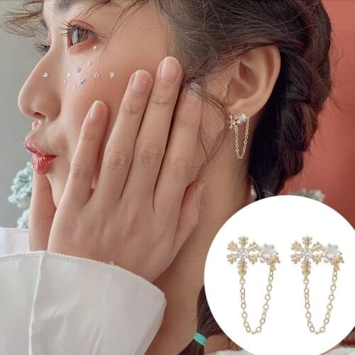 Fashion Temperament High Sense Trinket Snowflake Chain Female Earrings Cute Girl Christmas Present Gift Girlfriend Anniversary