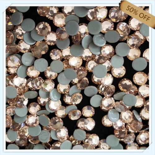 Free shipping ! hot fix super shiny crystal ss20 lt peach 1440 pcs each lot , 14 cutting facet 7 big and 7 small technology