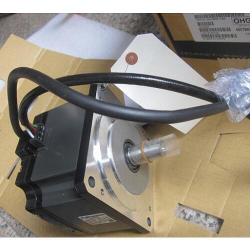 Servo motor HC-UFS73 , new in box , 12 months warranty , fastly shipping