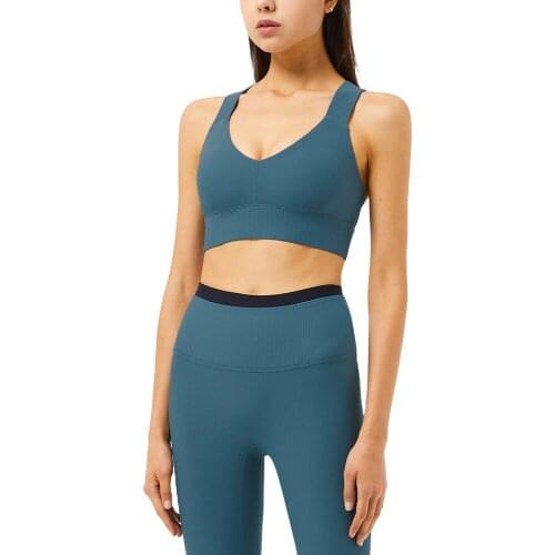 Wide Shoulder Straps Cross Shockproof Sports Bra + Ribbed Patchwork High Waist Calf Pants Women High Quality Running Yoga Set