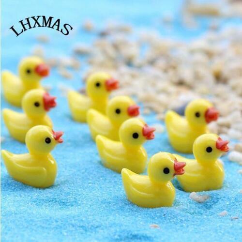 6pcs/lot Cute Mini Resin Miniature Figurines Fairy Garden Yellow Ducks Resin Crafts For Home Decoration E343