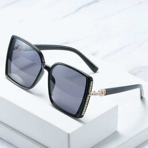 Fashion Sunglass Designer Luxury Square Sunglasses Women Vintage Oversized 2021 Trend Female Sun Glasses Shades For Women