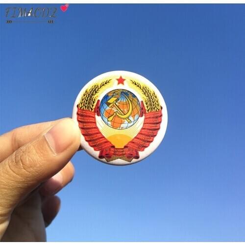 FIMAODZ Retro USSR Symbol Enamel Pin Red Star Sickle Hammer Soviet CCCP Brooch Souvenir Gift Men Lapel Pins