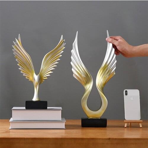 [MGT]Business Gift Gold Wings Ornament Office Home Desktop Decoration Carve Wings Statue Resin Figurines Garden Sculptures Craft