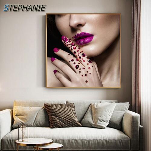 Fashion Sexy Girl Lips Diamond Wall Art Nail Beauty Poster Print Modern Canvas Painting for Living Room Nail Art Tableaux Salon