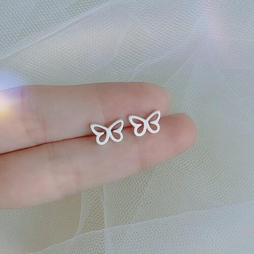 Hollow Butterfly Stud Earrings For Women Simple Stylish Sweet Lovely Small Animal Ear Partner Japanese Korean Girl Party Jewelry