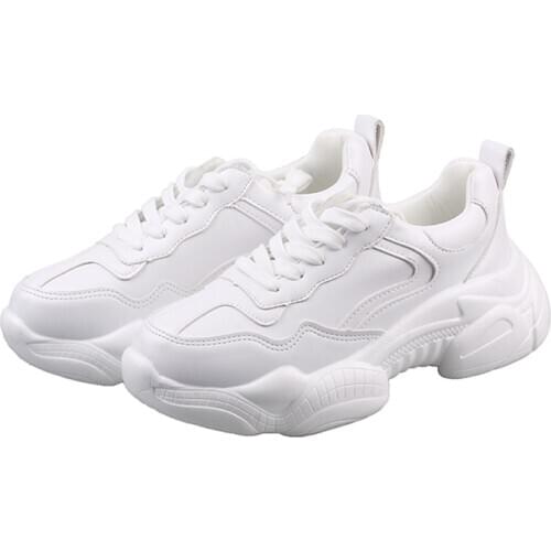 2019 spring and autumn new Korean version of the old shoes female Harajuku wild casual white shoes