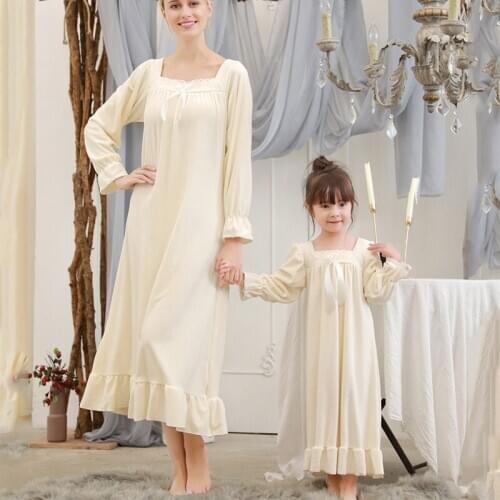 Autumn Sleepdress Women Parent Girl Long Sleeve Round-Neck Fleece Warm Nightgown Nightdress Comfortable Long Dresses Home Wear