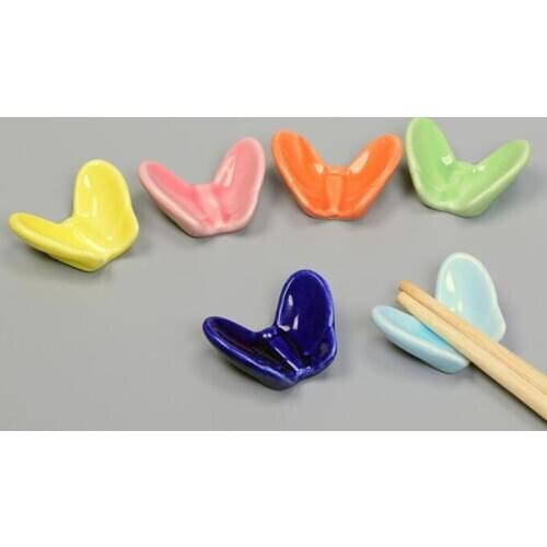 6pcs/set Chopstick Shelf Rack Ceramic Tableware Butterfly Chopstick Stand Japanese Style Household Kitchen Supply Table Decor