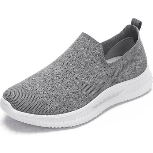 New Spring 2021 Fashion Womens High Quality Thick Soft Sole Sneakers Show High Running Platform Comfortable Breathable Trend