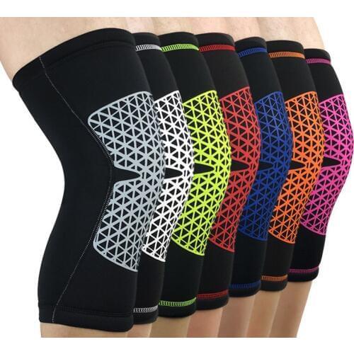 Dayselect 1Pcs Silicone non-slip Bar Sport Knee Pad Support Brace Hot Knee Warm Protector for Basketball Injury Recovery HX005