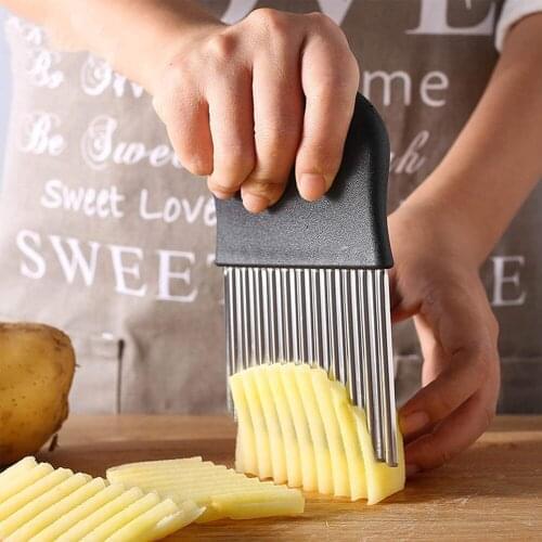 Stainless Steel Potato Cutting Wave Knife Carrot Chip Vegetable Crinkle Wavy Chopper Cutter French Fry Slicer Knife Cutting