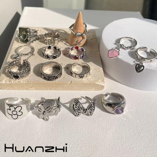 HUANZHI 2020 New Korean Vintage Silver Color Metal Bead Rhinestone Pendant Heart Rings for Women Girls Jewelry Gifts