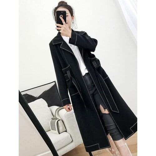 Black windbreaker womens middle and long style 2021 early autumn Korean version new style waist closing slim fashion over knee