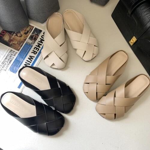 New Weave Women Half Slippers Baotou Outdoor Beach Flat Slip-on Sandals Vacation Cute Big Head Ladies Slides Mules Woman Shoes
