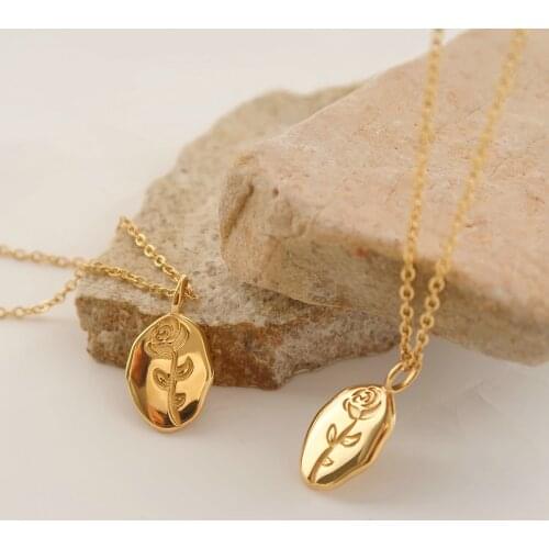 Stainless Steel Rose Flower Stackable Necklace For Women 18K Gold Plating Oval Coin Pendant Necklace Hip Hop Jewelry