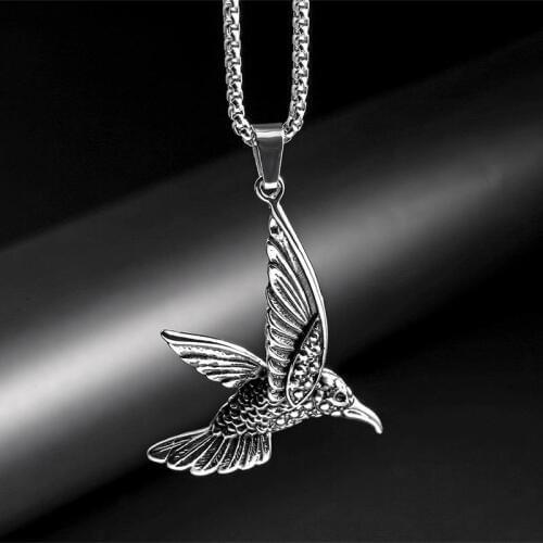Titanium Eagle Hawk Pendant Necklace European and American Fashion Bird Animal Jewelry Caved Flyer Mens Sweater Chain LP1131