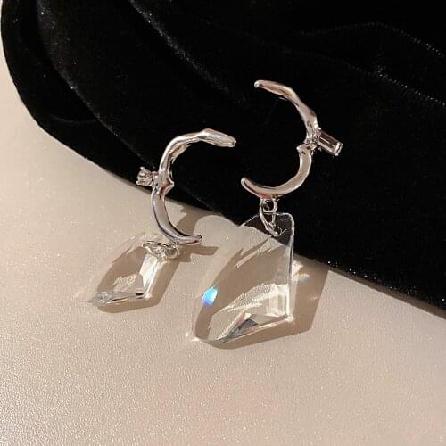 GSOLD Geometric Creative Asymmetric Crystal Irregular Clear Acrylic Drop Earrings Temperament Baroque Women Ear Jewelry Gifts