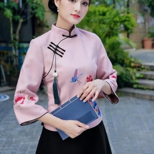 Chinese Style Clothing Women Qipao Shirt Woolen Retro Tops Flower Embroider Women Cheongsam Tops Autumn Blouses 2021 Hanfu 11942
