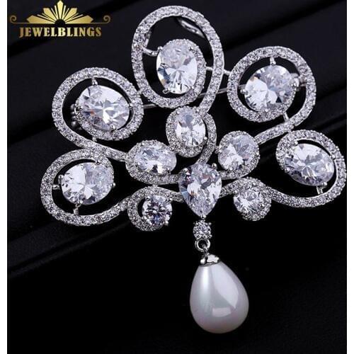 Gorgeous Opens Oval CZ Stone Prong Setting White Mother of Pearl Dangle Figure Spread Peacock Tail Brooch Pin for Wedding Bridal