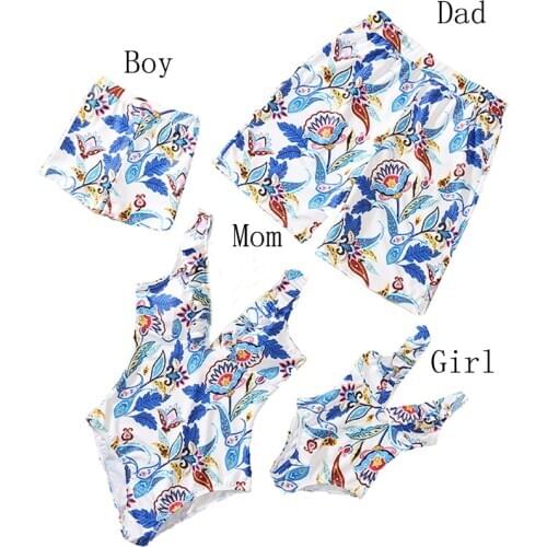 Family Matching Swimsuits Floral Printed Mom And Me Swimwear Women Girl Bathing Suits Men Boy Trunks Couples Holiday Beachwear