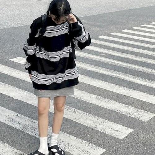 Striped Oversized Sweatshirt Hoodie Women Long-sleeved Autumn New O-neck Basic Academy Hip-hop Punk Goth Couple Loose Baggy Tops