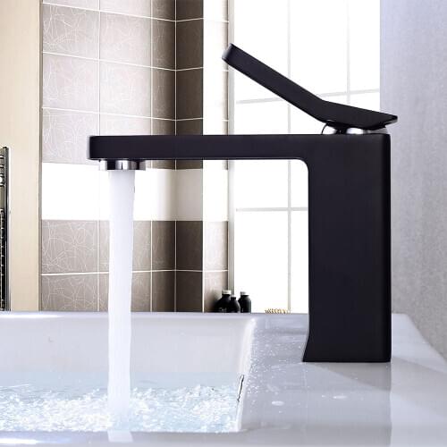 Bathroom Faucets Black Painting Single Handle Hot and Cold Switch Water Mixer Taps Wash Basin Bathroom Deck Mounted Basin Faucet
