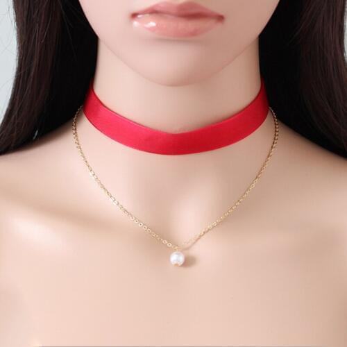 Fashion Sexy Red Velvet Multi Layer Collar Statement Necklace Women Chokers Necklaces for Girl Pearl Chain Pendant Necklace 2018