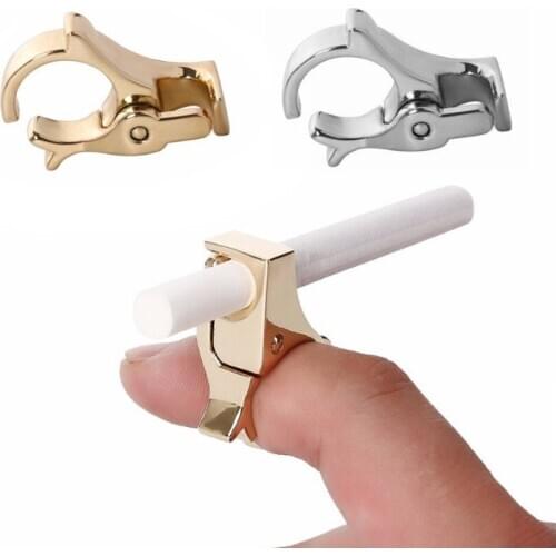 2021 Hot Sale New Clip Male To Prevent Finger Smoking Ring Cigarette Holder Clip Ring Cigarette Holder