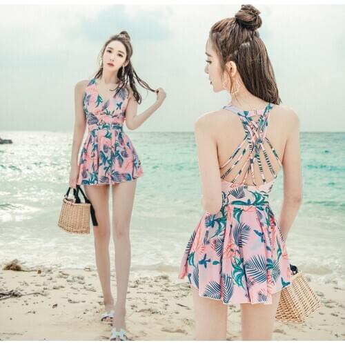 2020 New Sexy Lady Retro Floral Crinkle V Neck Ruffle Swimwear Women One Piece Swimsuit Female Swim Suit One Piece Skirt
