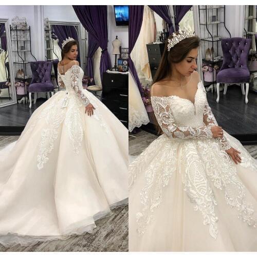 2019 Bohemian Wedding Dresses Jewel Long Sleeves Lace Appliques Bridal Gowns Sweep Train Wedding Dress Robe De Mariee