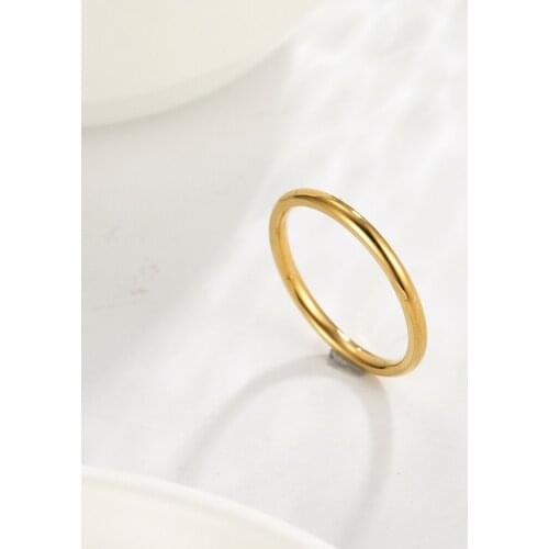 Cazador Trendy Simple Womens Ring 2021 Stainless Steel Polished Gold Color Wedding Engagement Party Finger Rings Jewelry Gifts