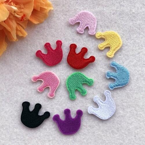 100pcs/lot Small Embroidery Patches Kids Clothing Decoration Shirt Cellphone Accessories Crown Diy Iron Heat Transfer Applique
