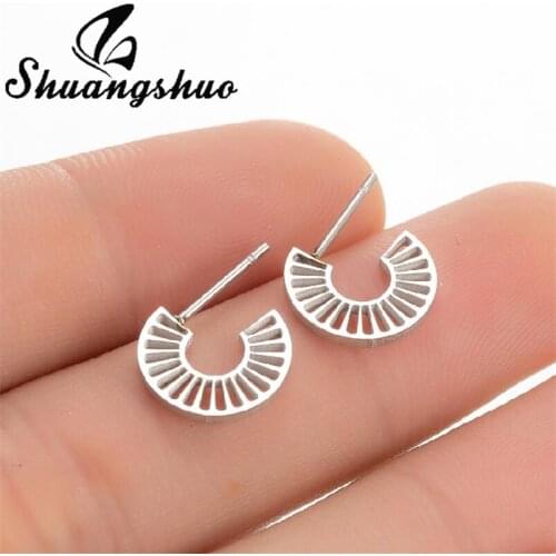 Shuangshuo Stainless Steel Curve Stud Earring for Women Trendy Geometric Earrings Ear Accessories Fashion Jewelry Hot 2021