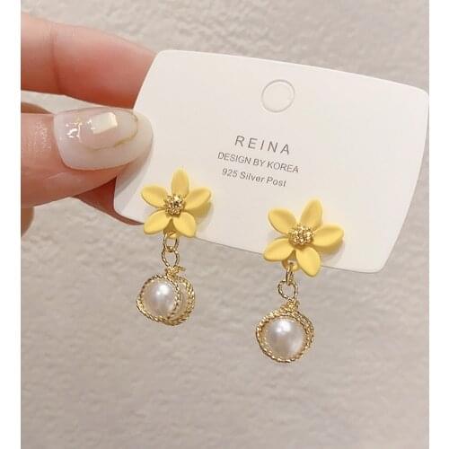 Cute Korean Style Flower Pearl Dangle Earrings Women Luxury Shine Drop Earrings Trend Girls Party Daily Jewelry