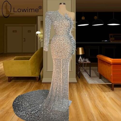 Feathers One Shoulder Silver Evening Dresses Single Long Sleeve See Through Mermaid Evening Gowns Formal Dress