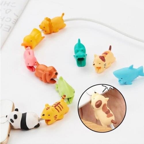 Protector De Cable Animal Bite Cable Protector For iPhone XR X XS MAX 8 7 6 6s Plus Data Line Protection Cute Protetor De Cabo
