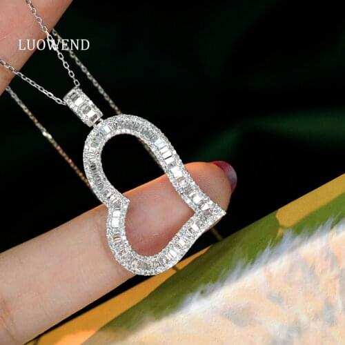 LUOWEND Solid 18K White Gold Pendant Necklace Real Natural Diamond Pendant Women Engagement Luxury Heart Shape Necklace