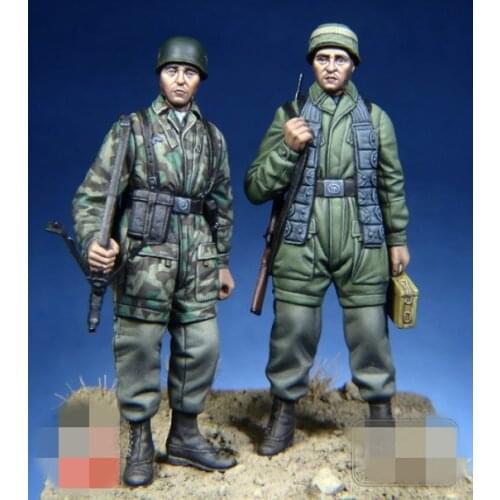 1/35 Resin Figure Model Kit WWII german soldiers 2 Figures Unassambled Unpainted