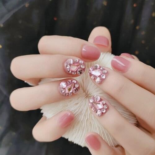24pcs Rhinestone Inlaid Nail Patch Glue Type Removable Short Paragraph Fashion Manicure Fake Nail Patch DL