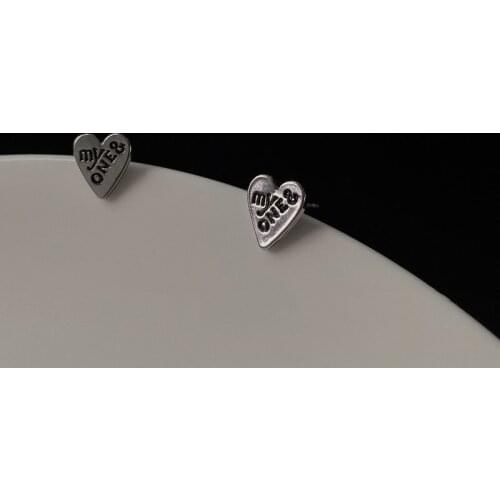 Vsnow Minimalist Metal Love Heart Stud Earings for Women Exquisite Vintage Letter Earings Everyday Jewelry Accessories Gifts