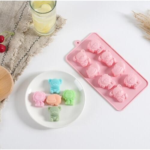 8 grid cartoon animal chocolate silicone mold 3D three-dimensional bear lion hippo fudge cake mold DIY cake decorating tools