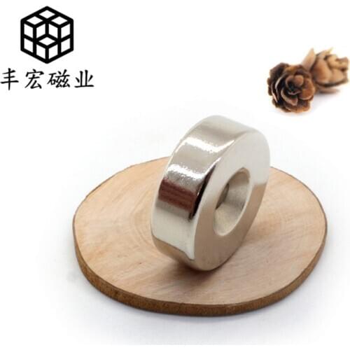 D30 * 10-6 round strong magnet with hole sucker NdFeB screw hole magnet 30*10 hole 6 permanent magnet